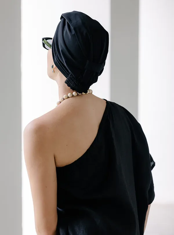 Emmanuelle-Lifestyle-01_600x900_yes Garbo turban Emmanuelle-Lifestyle-01_600x900_yes Garbo turban