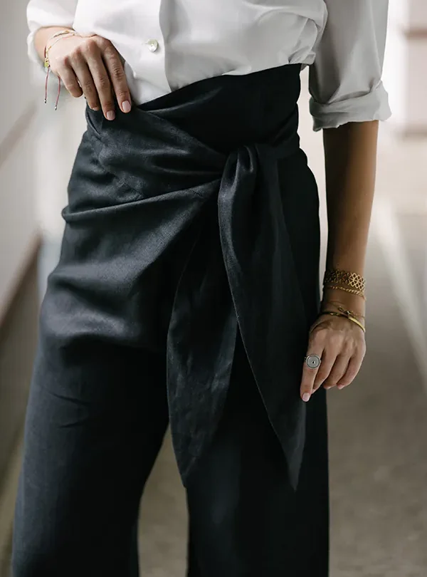 Gena_pants_Black-Lifestyle-03_600x900 Gena_pants_Black-Lifestyle-03_600x900