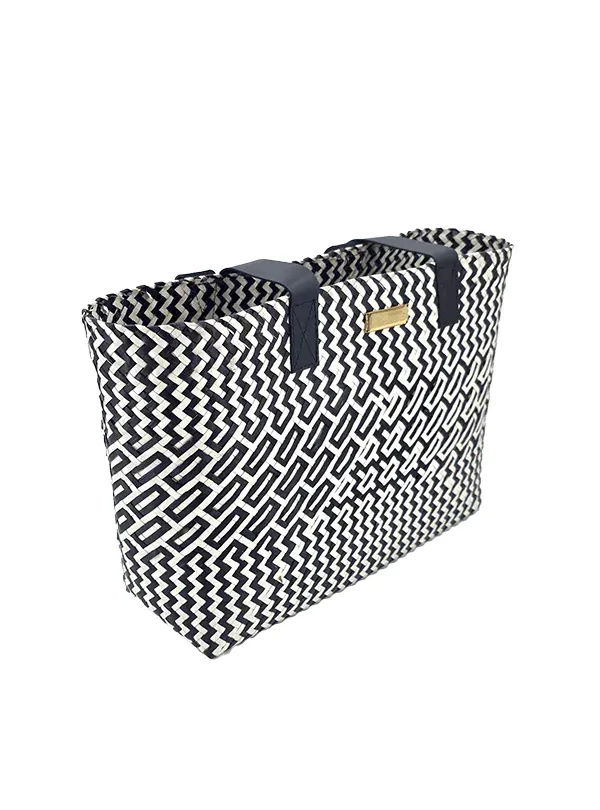 monpanama-bag_lou-black_side_600x900 monpanama-bag_lou-black_side_600x900