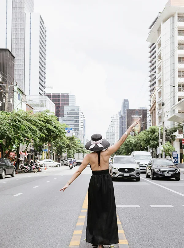 monpanama_cassie-black_thonglor_back_600x900 monpanama_cassie-black_thonglor_back_600x900