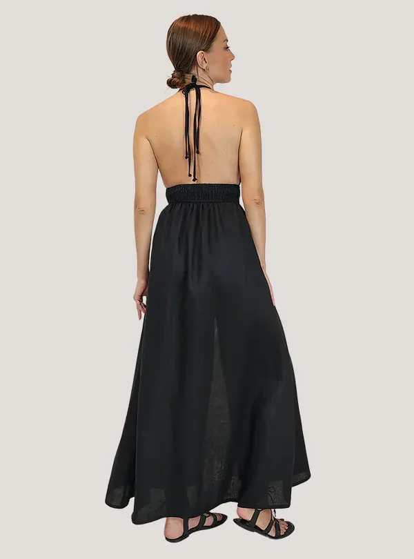 monpanama_cassie_studio_back_600x900 monpanama_cassie_studio_back_600x900