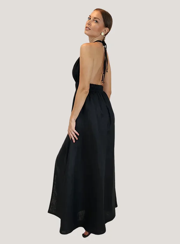 monpanama_cassie_studio_side_600x900 monpanama_cassie_studio_side_600x900