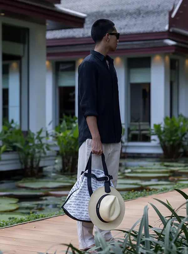 signature bag boy standing-600x900 signature bag boy standing-600x900